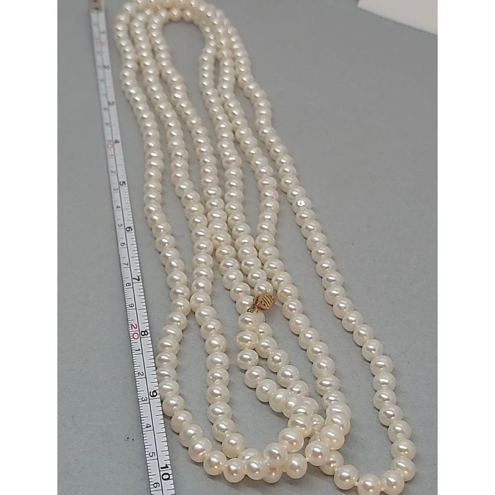 N/A elegant vintage